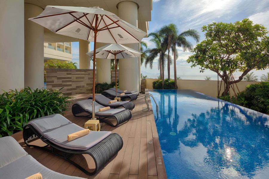 Sea View Luxury - Apartments Nha Trang Exterior photo